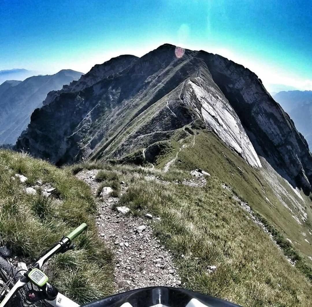 Appartamento Due Laghi Tenno Exteriér fotografie
